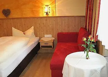 Hotel Zur Schonen Aussicht 3*