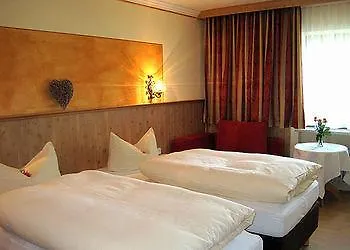Zur Schonen Aussicht Hotel
