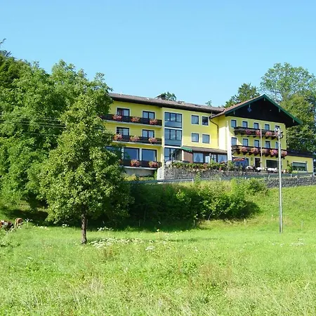 Zur Schonen Aussicht Hotel Übersee
