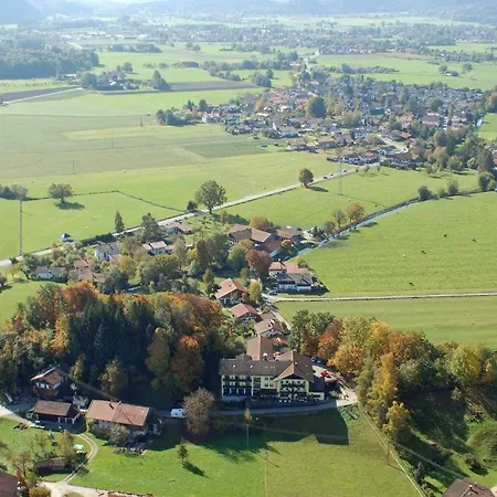Zur Schonen Aussicht