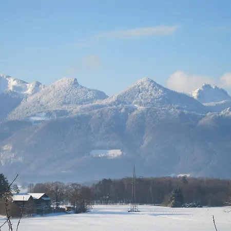 Zur Schonen Aussicht 3*